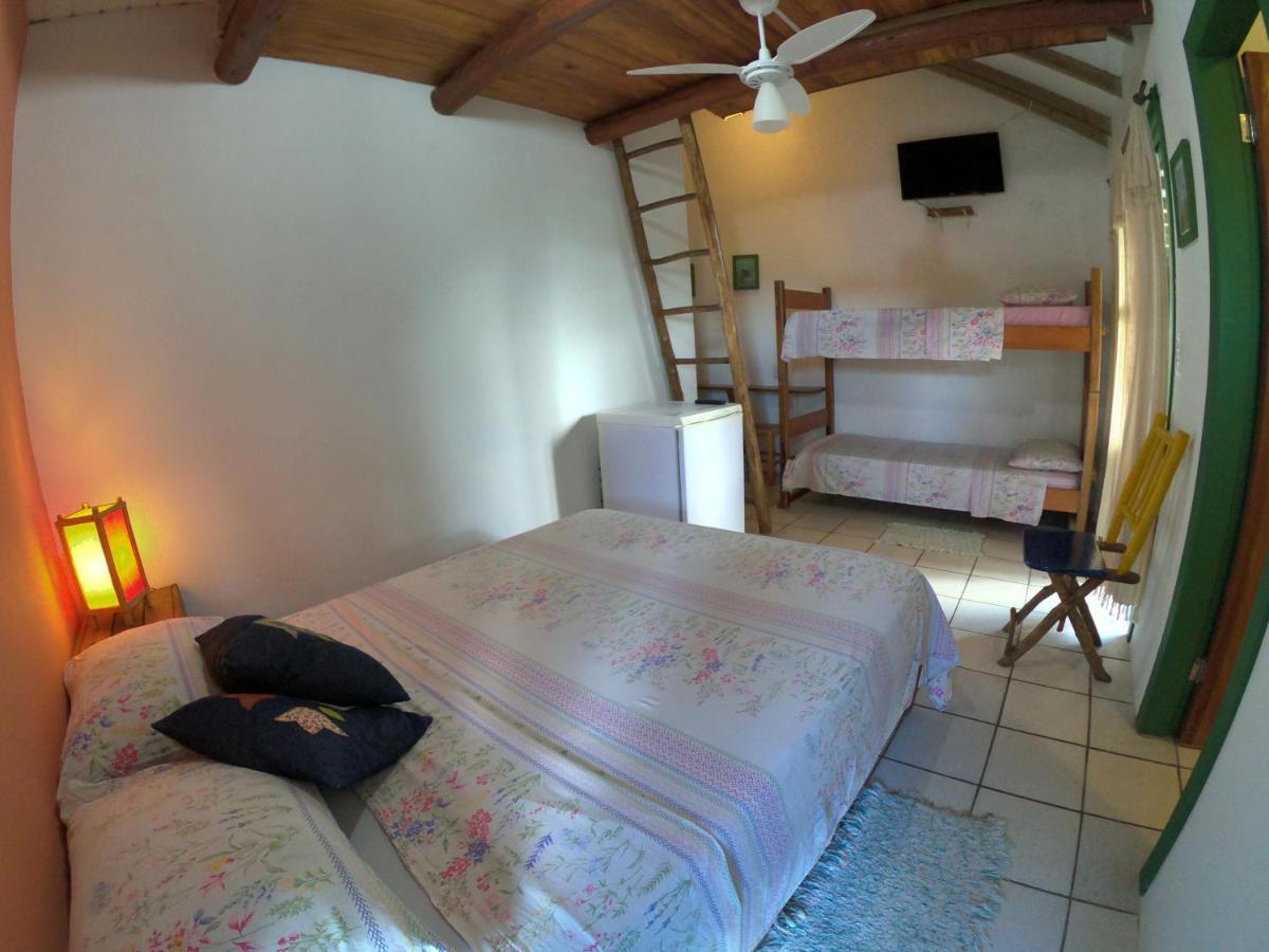 Pousada Canoa Azul Na Praia Da Ferrugem Garopaba Zimmer foto