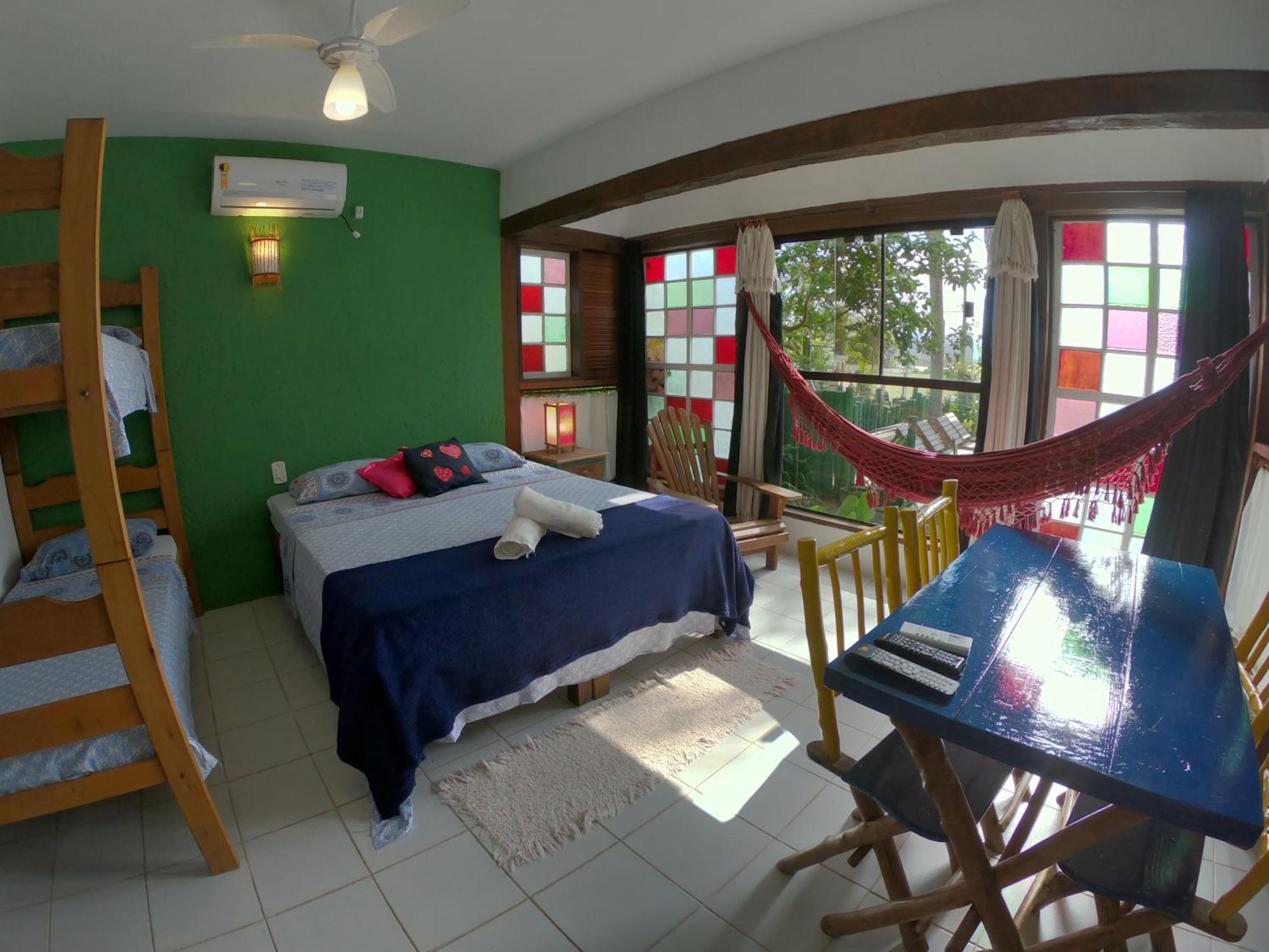 Pousada Canoa Azul Na Praia Da Ferrugem Garopaba Zimmer foto